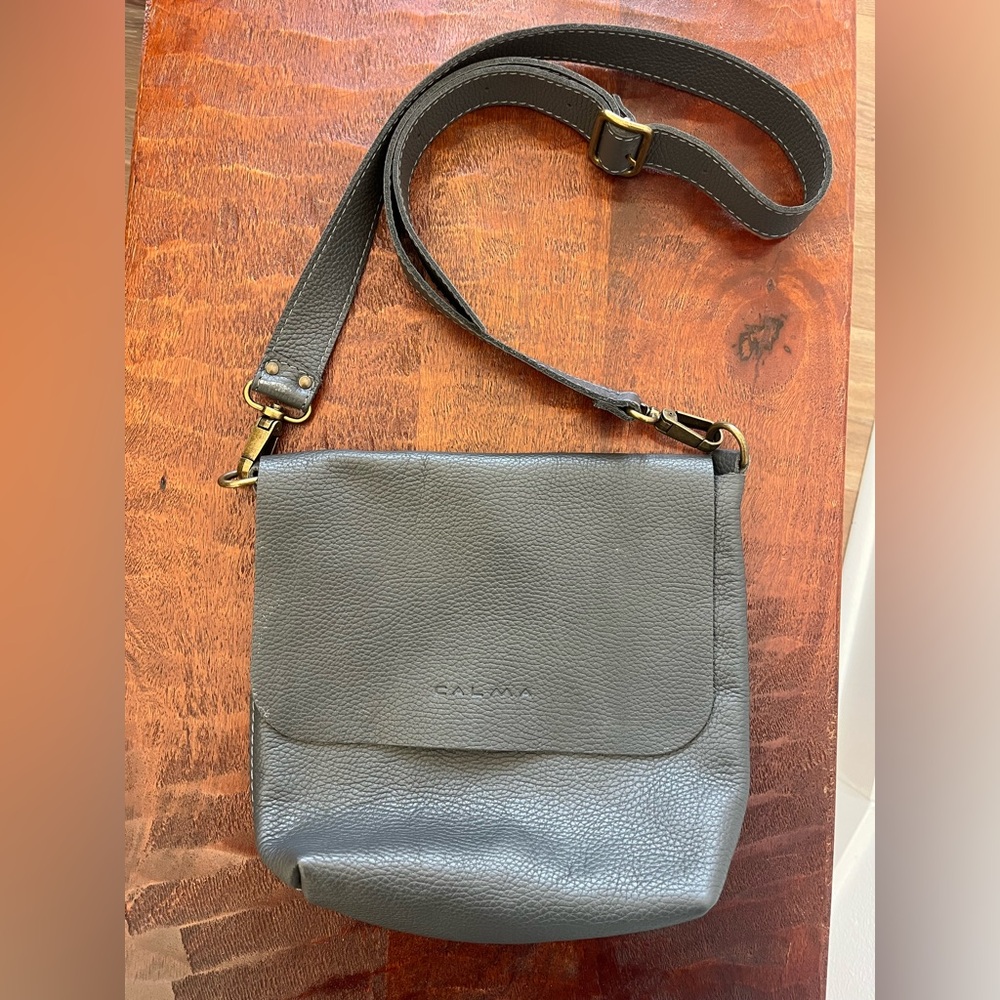 Calma Pebbled Gray Leather Crossbody academia minimalist neutral purse